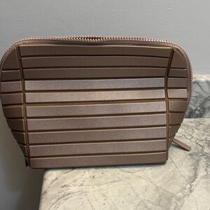 Parallelle Bronze Medium Cosmetic Bag